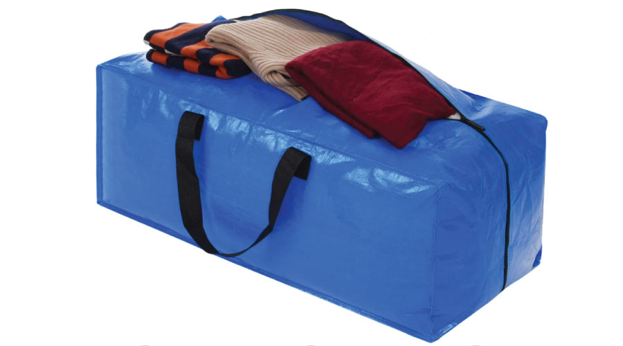 A blue storage bag which can be used in moving as replacement of carboard boxes to avoid roaches